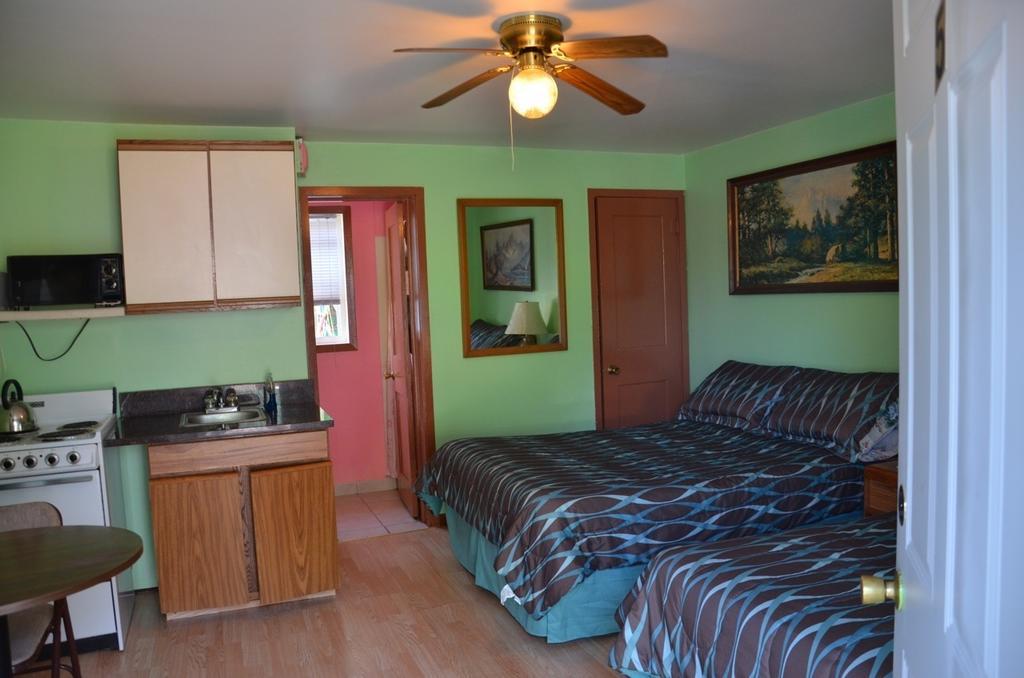 Deer Trail Motel Wisconsin Dells Ruang foto